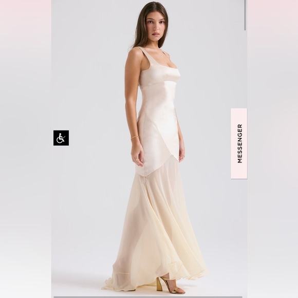 NWOT House of CB VITTORIA Dress - Picture 6 of 11